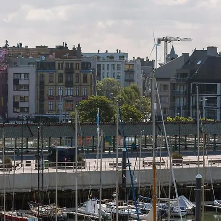 Harbour View In * Бланкенберге